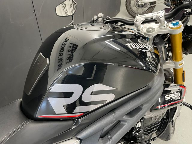 triumph - speed-triple-1200