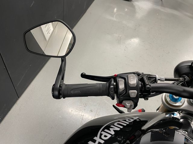 triumph - speed-triple-1200