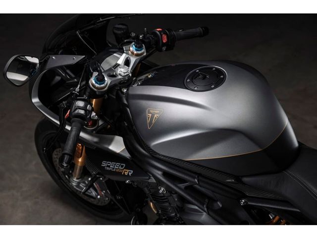 triumph - speed-triple-1200-rr