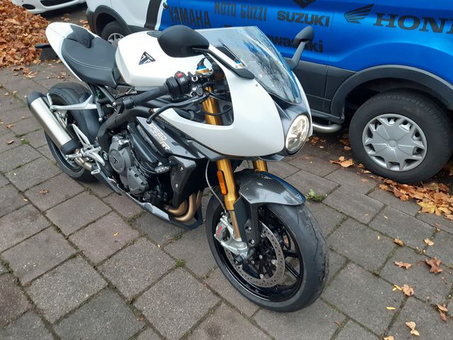 triumph - speed-triple-1200-rr