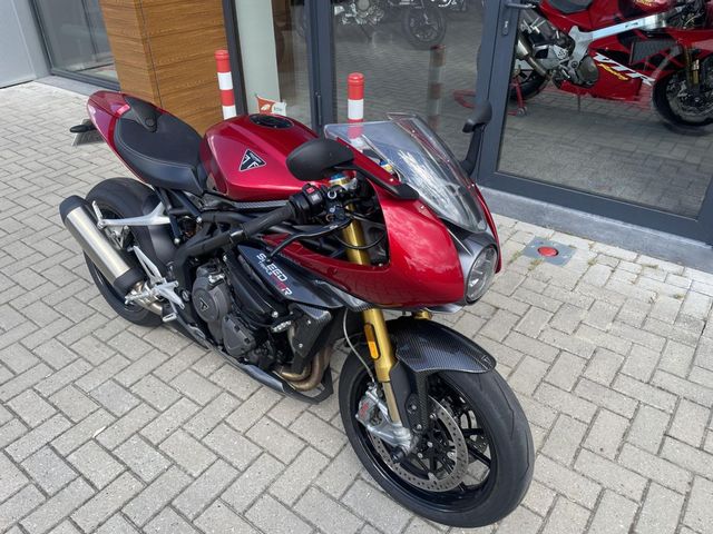 triumph - speed-triple-1200-rr
