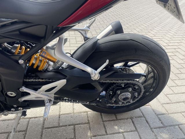 triumph - speed-triple-1200-rr