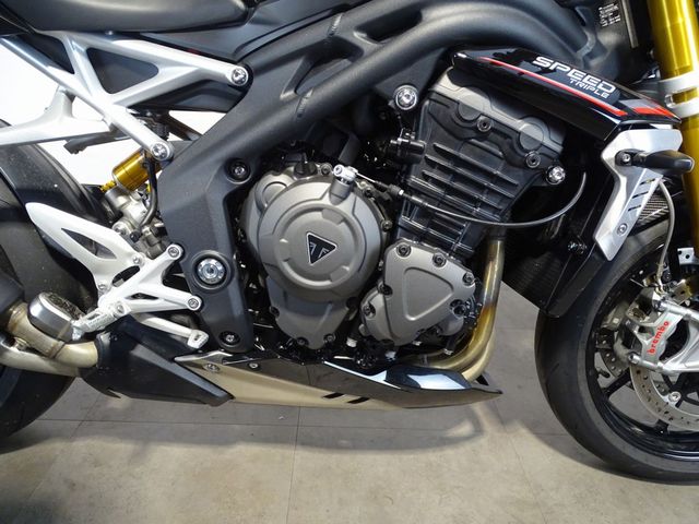 triumph - speed-triple-1200-rs