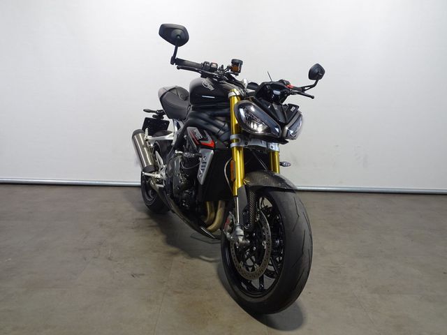 triumph - speed-triple-1200-rs