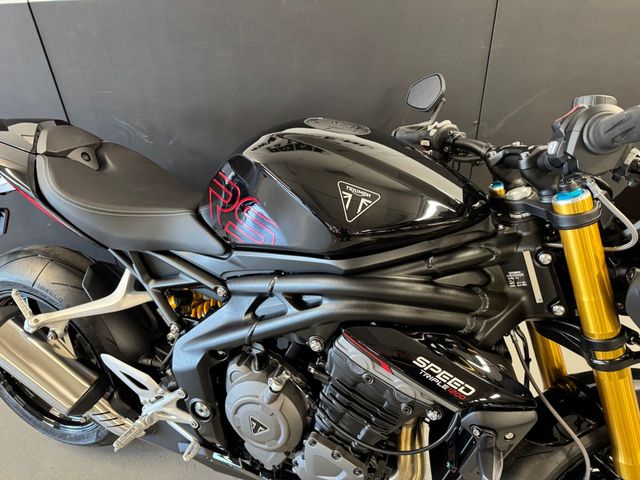 triumph - speed-triple-1200-rs