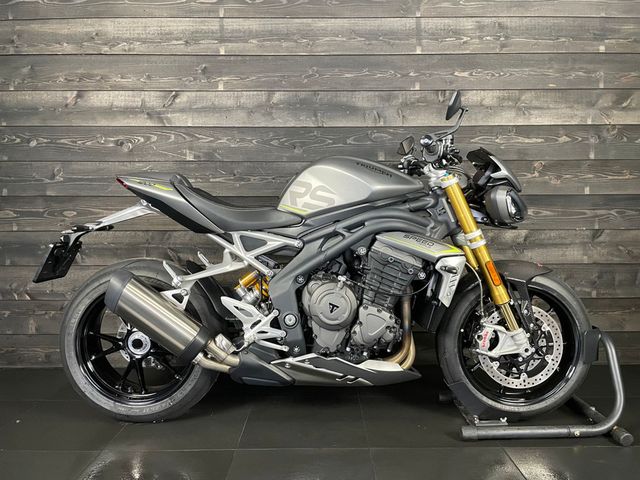 triumph - speed-triple-1200-rs