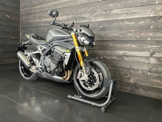 triumph - speed-triple-1200-rs