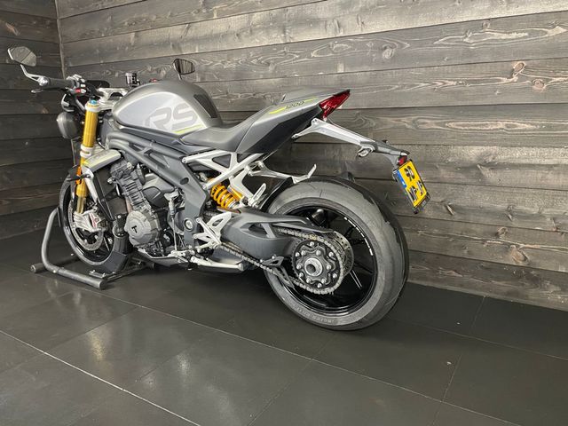 triumph - speed-triple-1200-rs