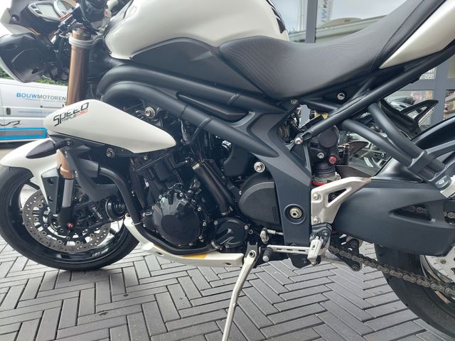 triumph - speed-triple