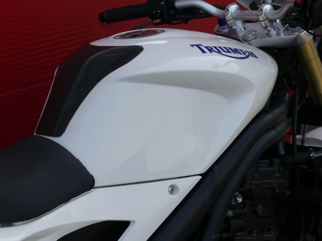 triumph - speed-triple