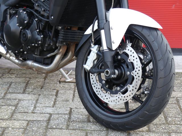 triumph - speed-triple