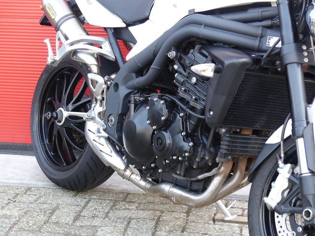 triumph - speed-triple