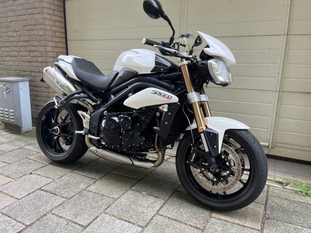 triumph - speed-triple