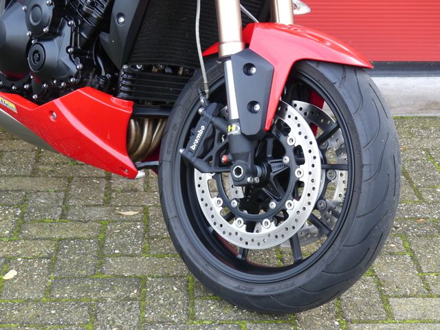 triumph - speed-triple