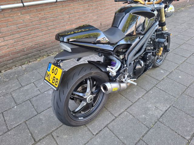 triumph - speed-triple