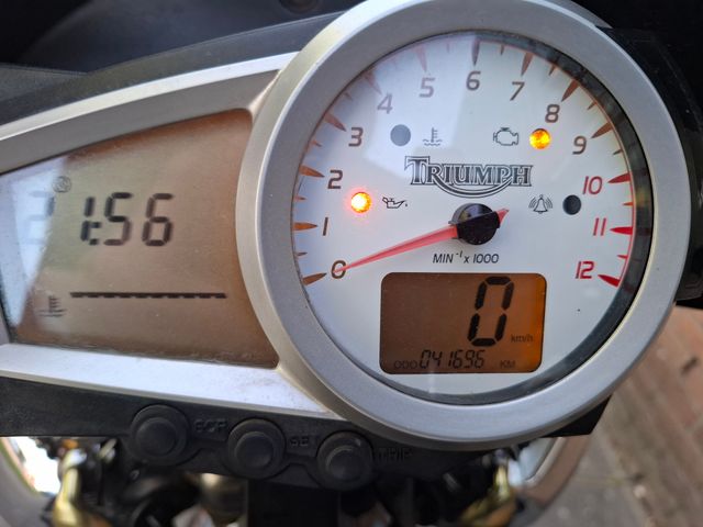triumph - speed-triple