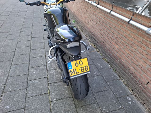 triumph - speed-triple
