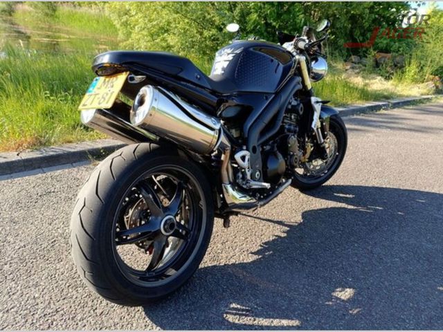 triumph - speed-triple