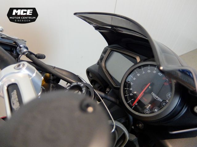 triumph - speed-triple-r
