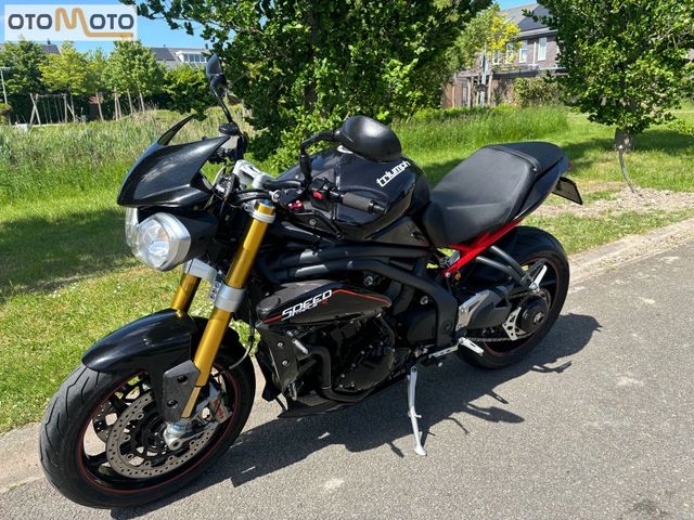 triumph - speed-triple-r