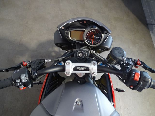 triumph - speed-triple-r