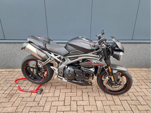 triumph - speed-triple-rs