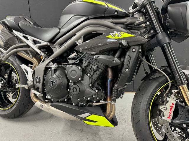 triumph - speed-triple-rs