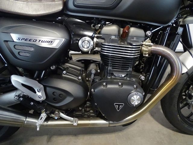 triumph - speed-twin-1200