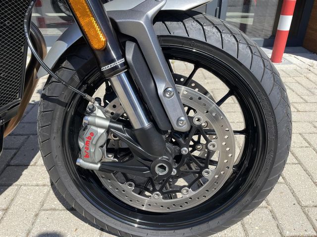 triumph - speed-twin-1200