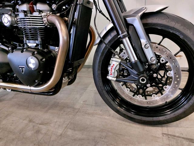 triumph - speed-twin-1200
