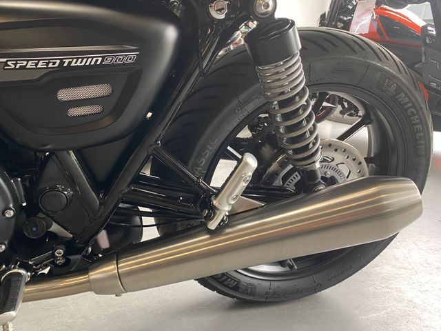 triumph - speed-twin-900