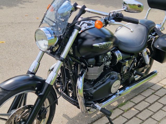 triumph - speedmaster