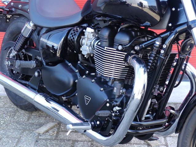 triumph - speedmaster