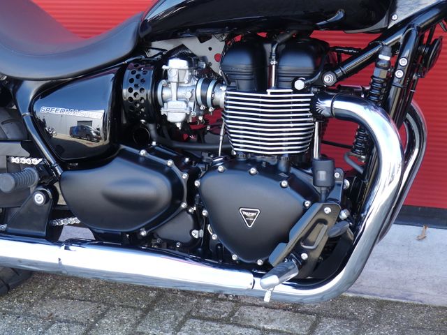 triumph - speedmaster