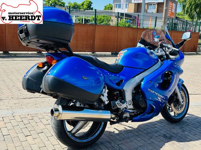 triumph - sprint-st-955