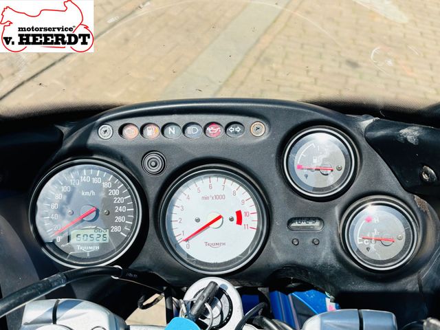 triumph - sprint-st-955