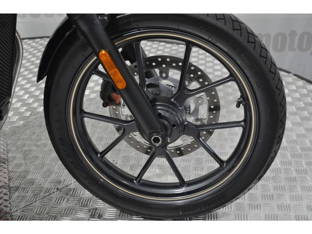 triumph - street-cup