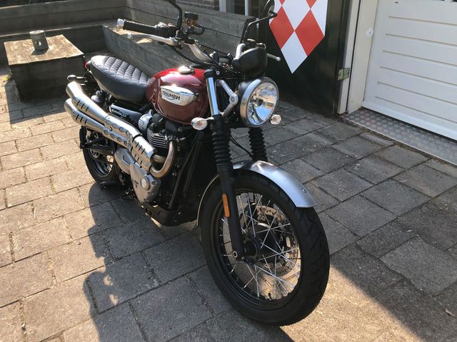 triumph - street-scrambler