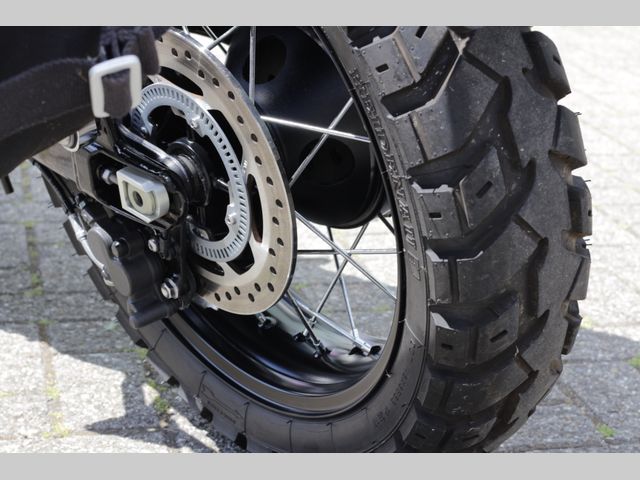 triumph - street-scrambler