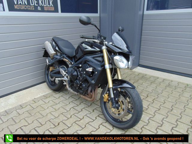 triumph - street-triple