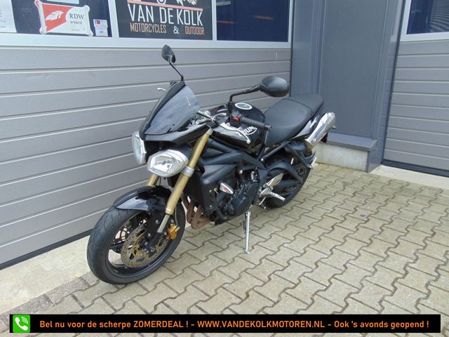 triumph - street-triple