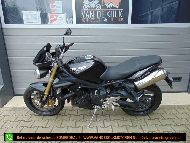 triumph - street-triple