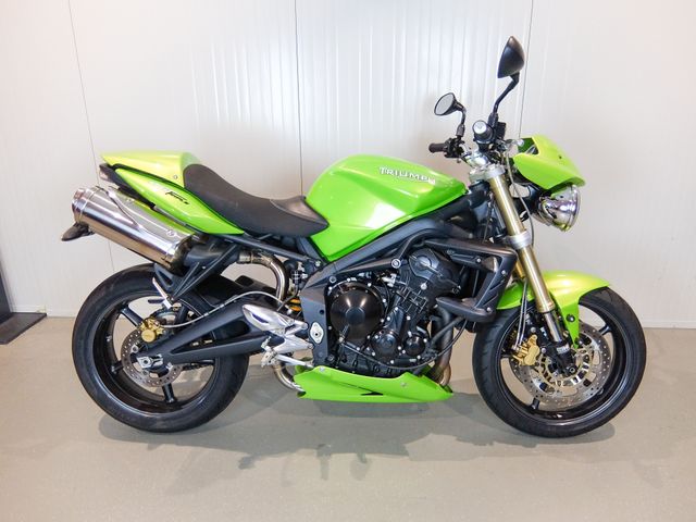 triumph - street-triple