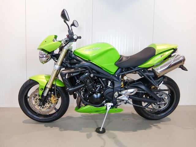 triumph - street-triple
