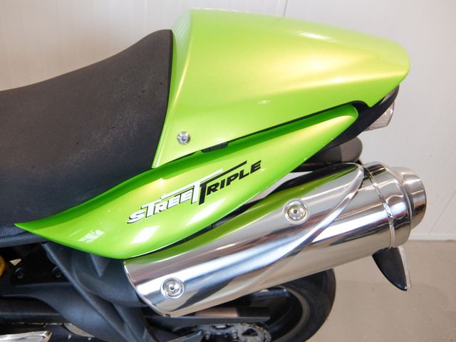 triumph - street-triple