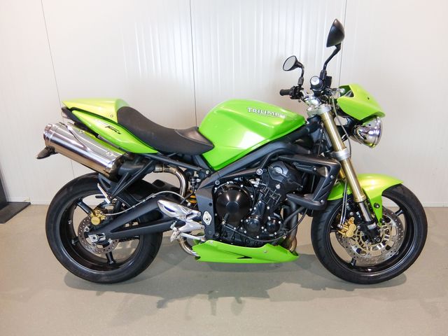 triumph - street-triple