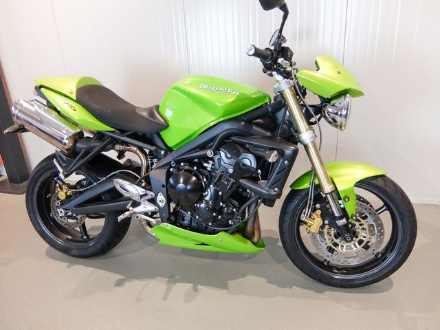 triumph - street-triple