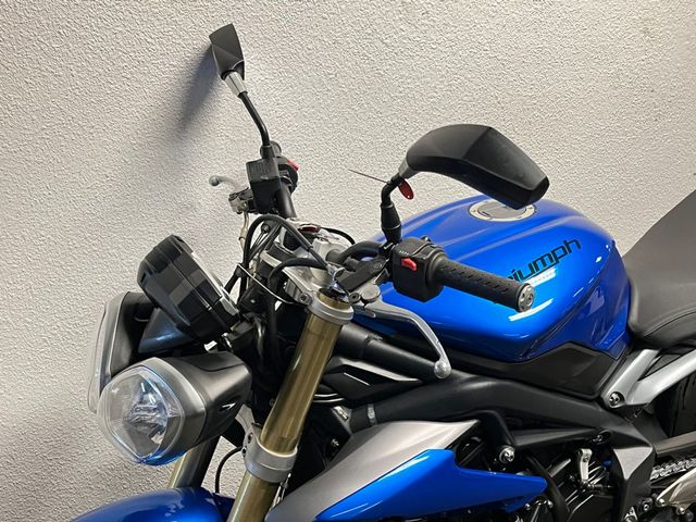 triumph - street-triple-675