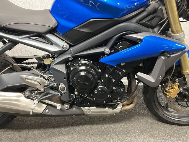 triumph - street-triple-675