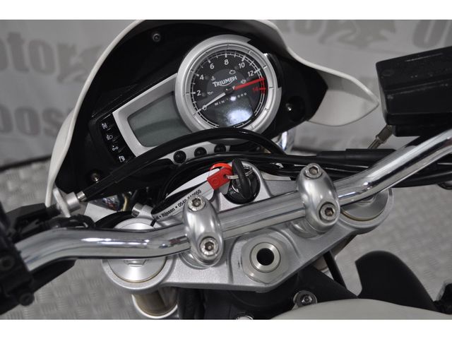 triumph - street-triple-675